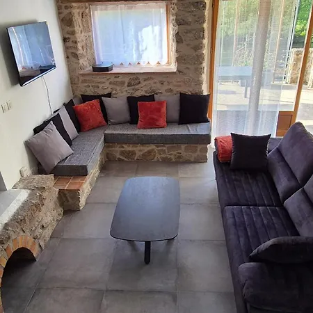 Le De Jousseaume בית נופש