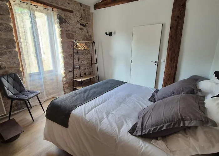 Le De Jousseaume * Mortagne-sur-Sevre